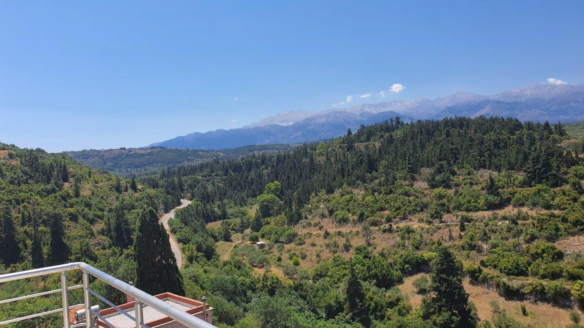 Aspro.Modern apartment for long term rental with shared pool Long term