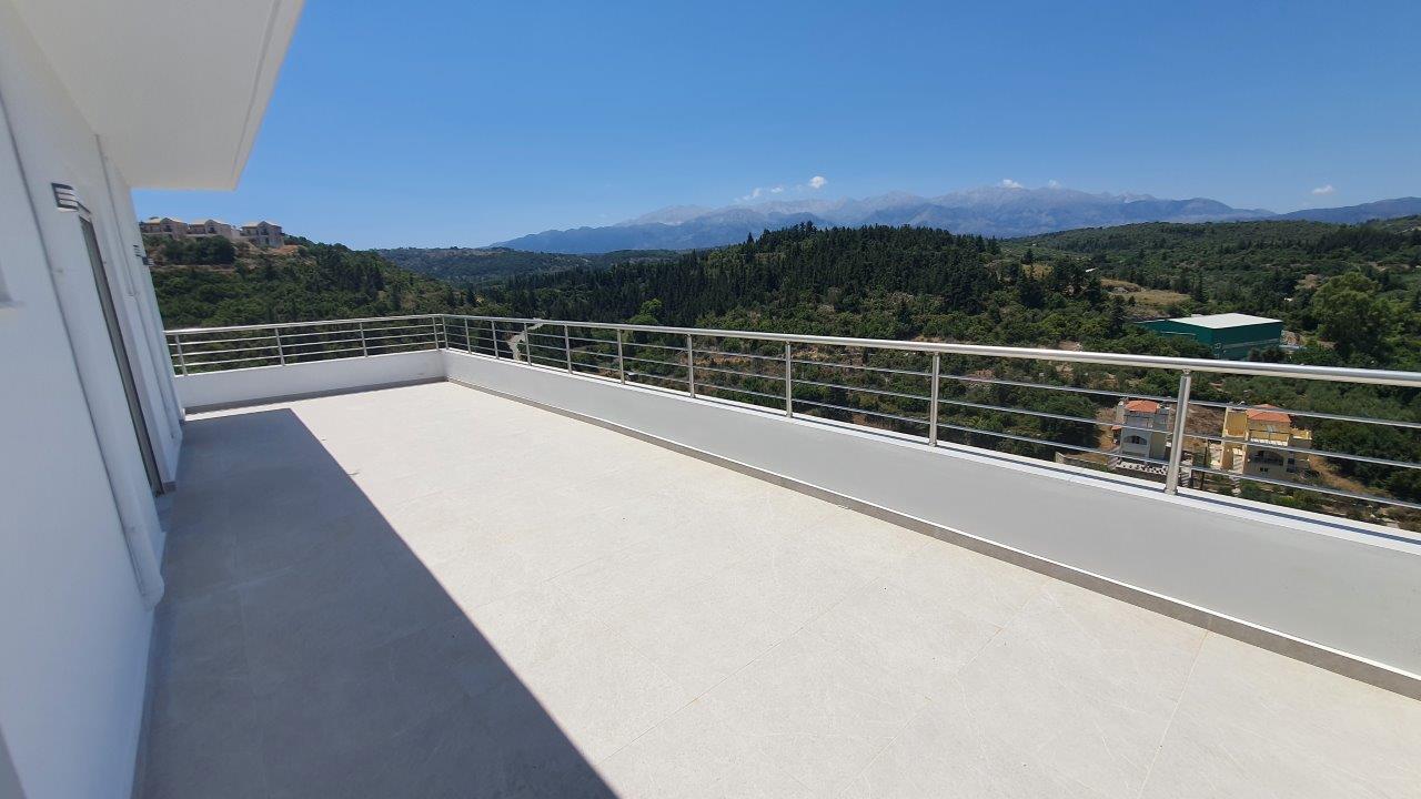 Aspro.Modern apartment for long term rental with shared pool Long term